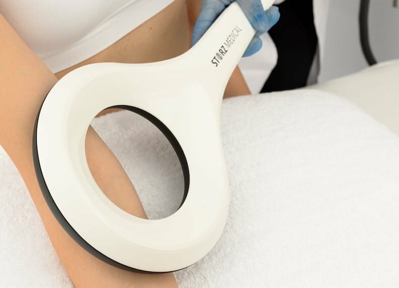 EMTT therapy for golfer's elbow.